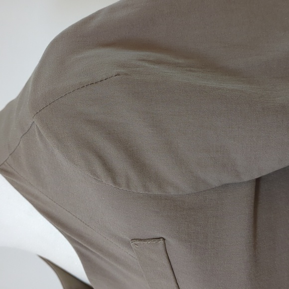 Ixos Taupe Stretchy Fitted Blazer - Picture 10 of 16